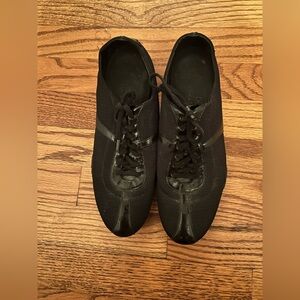 Nike Air Women’s Black Sz 8 Minimalist Sporty Lace Up Flats Sneakers Shoes